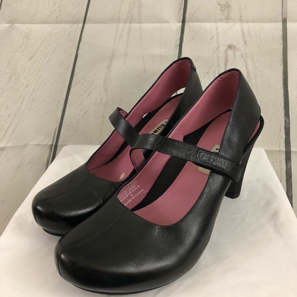 tsubo mary jane shoes